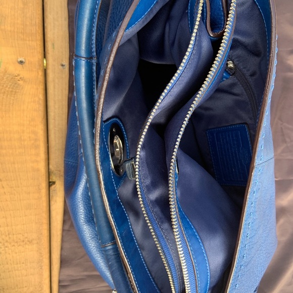 Coach Handbag - Picture 11 of 16